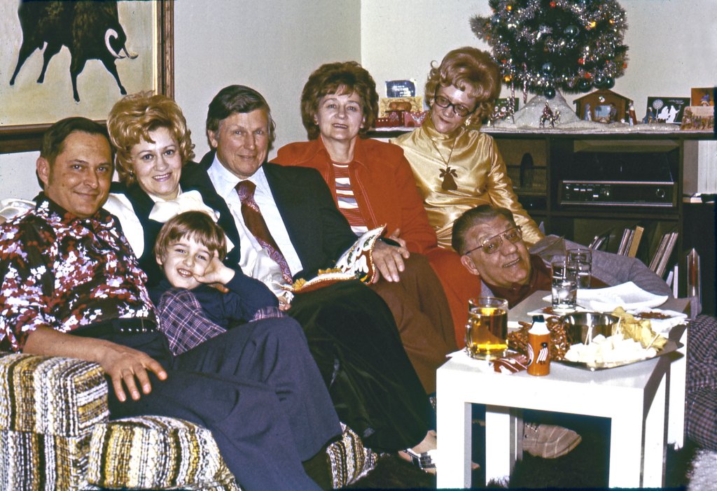 gerrysandyjohnjeanettebeaandjoe.jpg