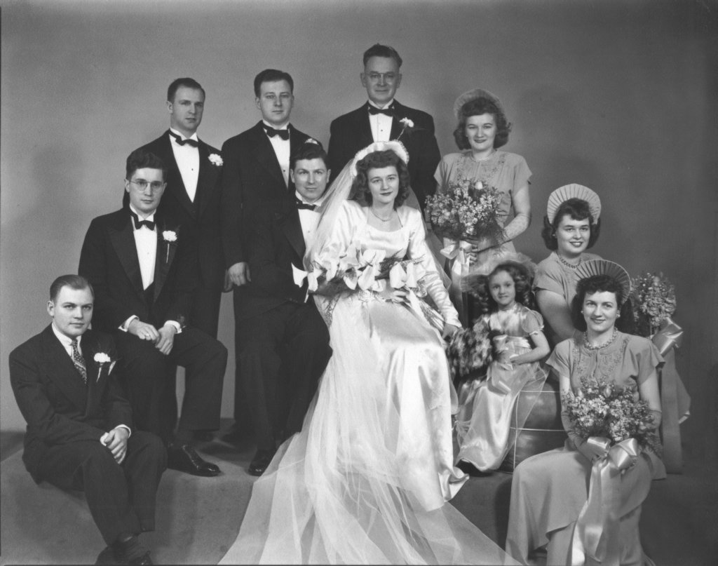 march151947johnandjeanettekinnenwedding2.jpg