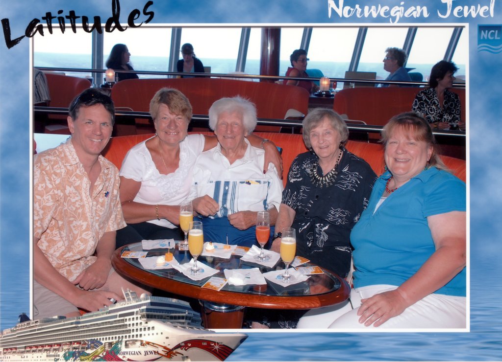 day8atseajackavriljohnjeanettejanespinnakerloungenclnorwegianjewel.jpg