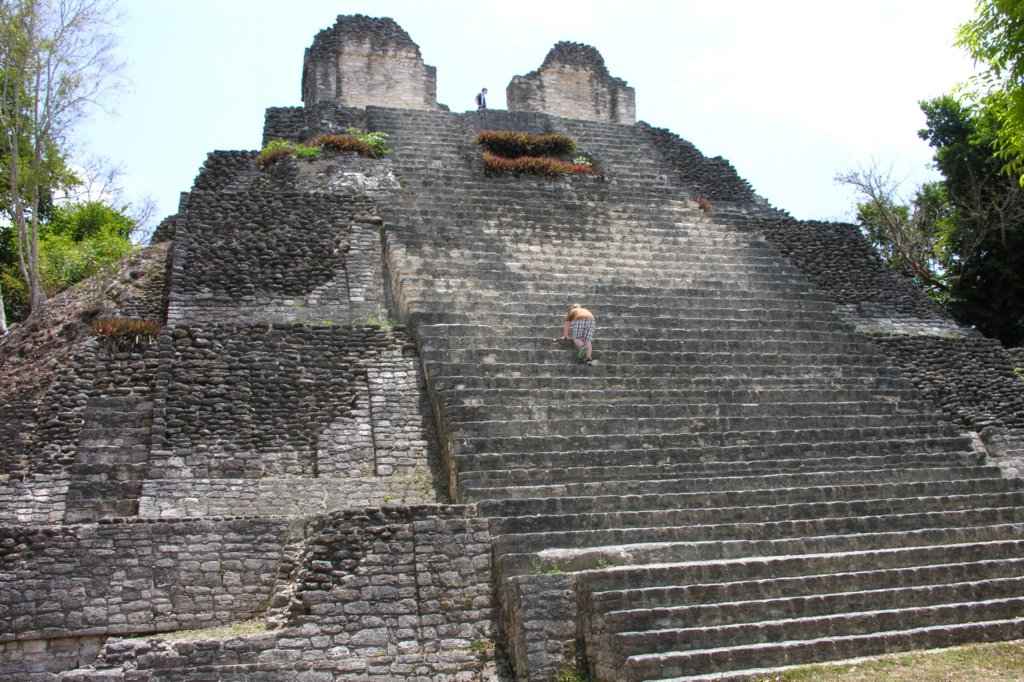 dscn2483_4x6.jpg