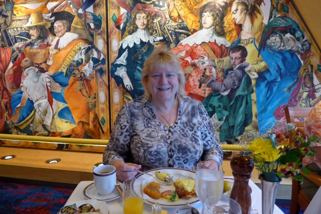 p1000176r.jpg